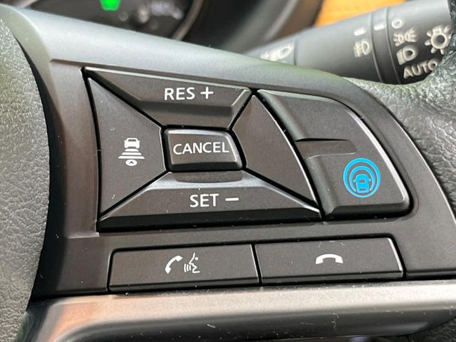 �y�v���p�C���b�g�z�������H�ł̒��������s���y��!!�a�؎��Ə��񑖍s�̃V�[���ŁA�A�N�Z���E�u���[�L�E�X�e�A�����O�������Ő��䂵�A�������^�]�̕��S���y�����Ă���܂���