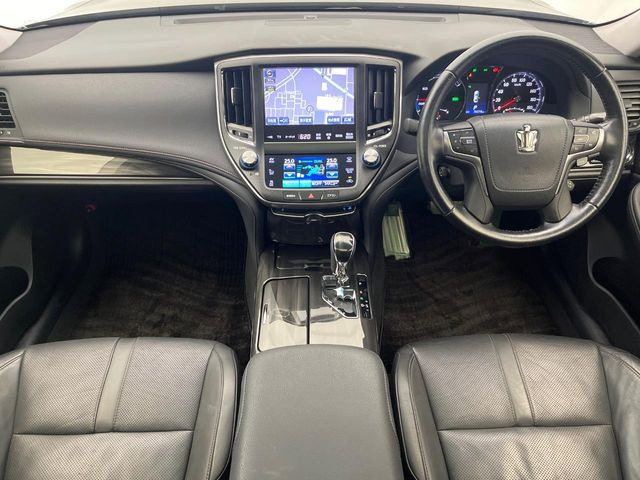 クラウンアスリートハイブリッド 2.5 S