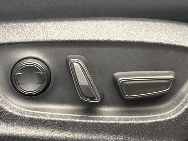 �y�p���[�V�[�g�z�X�C�b�`��ŊȒP�ɃV�[�g�̔��������\!�d��������͂�����܂���!���K�ȃV�[�g�|�W�V�����ɃZ�b�g���āA���K�ȃh���C�u�����y���݂��������B