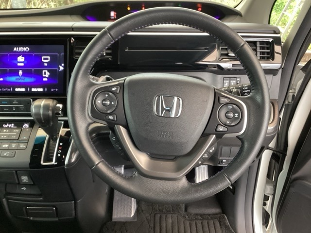 ステップワゴン1.5 スパーダ クールスピリット ホンダ センシング ブラックスタイル