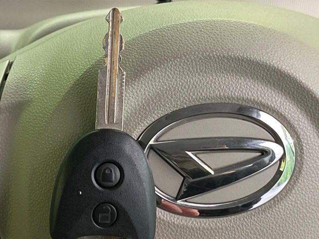 �y�L�[���X�z�������ꂽ�ꏊ����ł��{�^����Ńh�A�̊J���E�{�����ł���̂łƂ��Ă��֗�!�h�A�̌�������ɏ������邱�Ƃ�����܂����