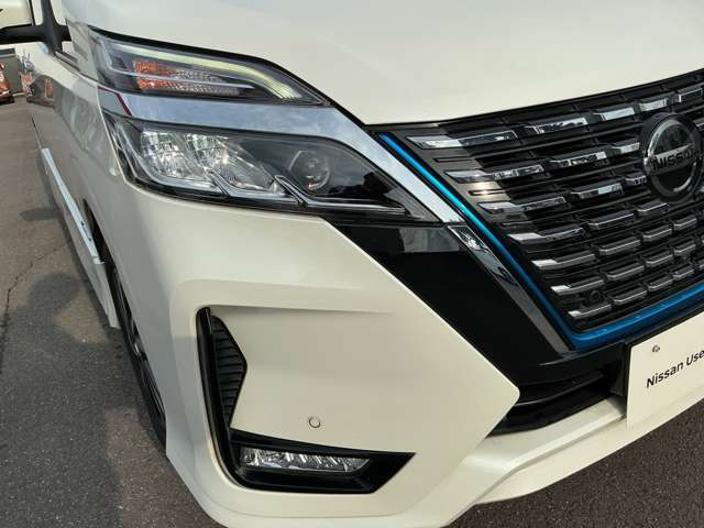 セレナ1.2 e-POWER ハイウェイスターV