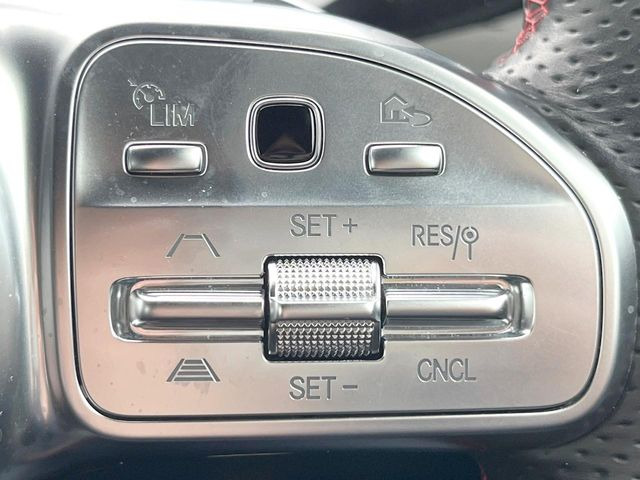 ���f�B�X�^���X�p�C���b�g�f�B�X�g���j�b�N:�s�s�A�x�O�A�������H�Ȃǂ̑��s���ɁA�X�e���I�}���`�p�[�p�X�J�����ƃ��[�_�[�Z���T�[�ɂ��A�O���Ԃ�F�����đ��x�ɉ������Ԋԋ������ێ����鎟����̃N���R��!