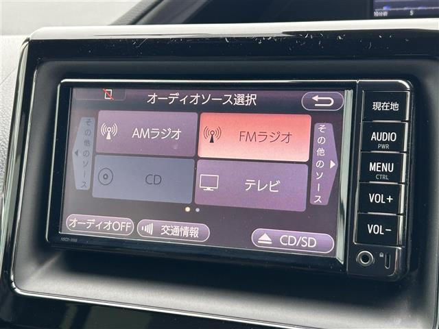 エスクァイア2.0 Gi プレミアムパッケージ