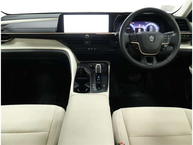 クラウンクロスオーバー2.5 G アドバンスト レザー パッケージ E-Four 4WD