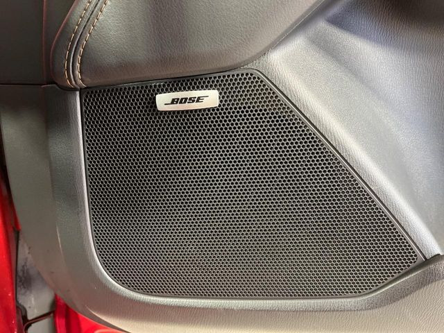 �yBOSE�T�E���h�V�X�e���t�������i�r�z�[���̃i�r�@�\�͂������A���x�ȃ`���[�j���O�\�͂����ڂ���Ă���A�������ȉ��y�����y���݂��������܂���