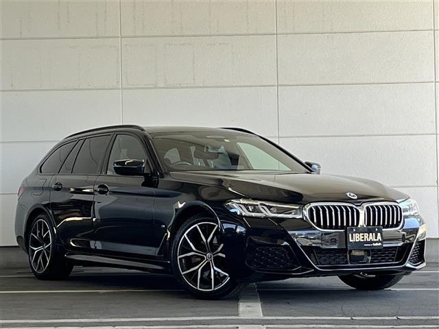 5シリーズツーリング523d xドライブ Mスポーツ 4WD