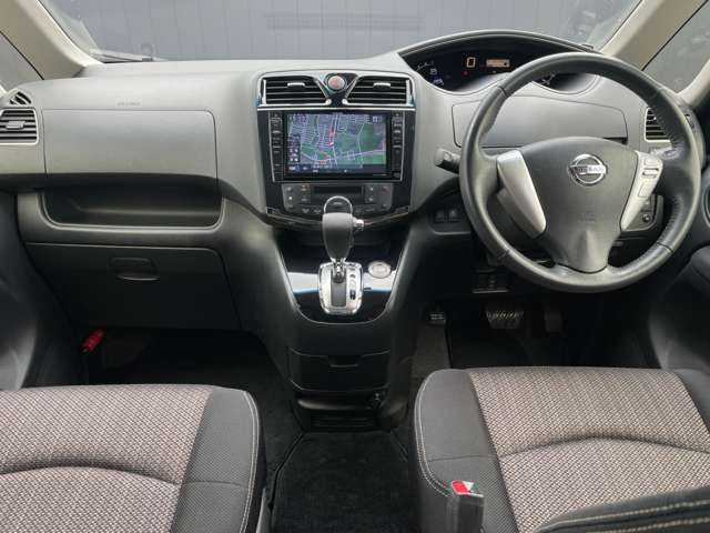 セレナ2.0 ハイウェイスター S-HYBRID