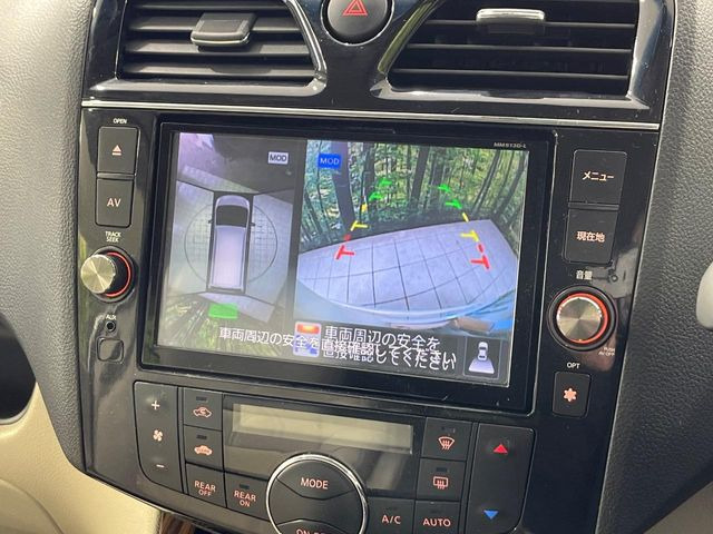 �y�A���E���h�r���[���j�^�[�z��p�̃J�����ɂ��A�ォ�猩���낵���悤�Ȏ��_��360�x�N���}�̎��͂��m�F���邱�Ƃ��ł��܂������p�������m�F���₷���A�����ꏊ�ł̐؂�Ԃ��⒓�Ԃ��X���[�Y�ɍs���܂��B