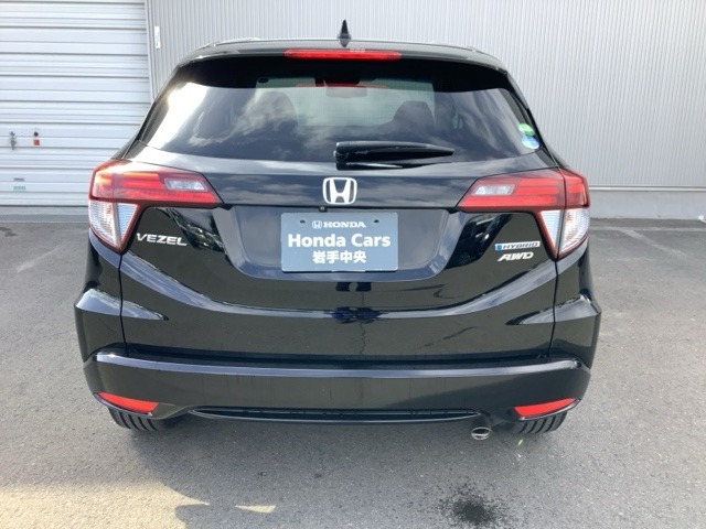 ヴェゼル1.5 ハイブリッド Z ホンダセンシング 4WD