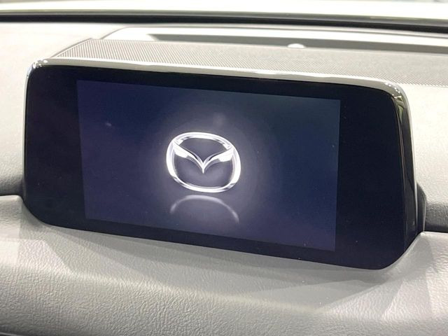 �y7�C���`�}�c�_�R�l�N�g�i�r�z�ԓ��̕��͋C�Ƀ}�b�`������̌^�^�C�v�̃i�r�B�e����q�ݒ��Bluetooth�Đ����A�l�X�ȋ@�\���y���߂܂��B�����I�ȃ_�C�������삪�\�ŁA�g��������ǍD�ł��B