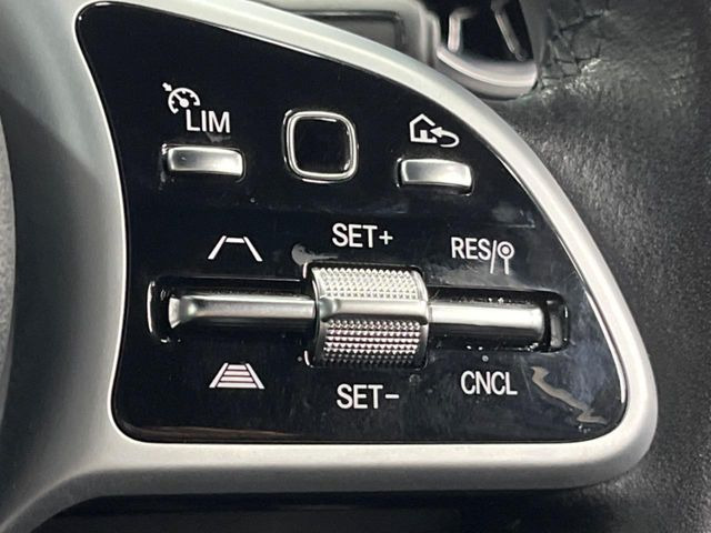 ���f�B�X�^���X�p�C���b�g�f�B�X�g���j�b�N:�s�s�A�x�O�A�������H�Ȃǂ̑��s���ɁA�X�e���I�}���`�p�[�p�X�J�����ƃ��[�_�[�Z���T�[�ɂ��A�O���Ԃ�F�����đ��x�ɉ������Ԋԋ������ێ����鎟����̃N���R��!