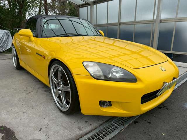 支払方法は現金(振込)、オートローンからお選び頂けます。ローン審査に自信がないお客様もお気軽にお問合せ下さい。審査に自信がありますので他社様に断られたお客様でも販売させて頂いた実績も多数ございます。