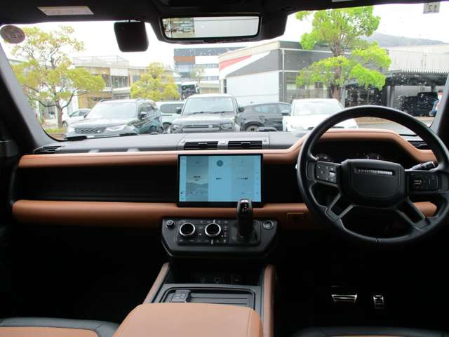 ディフェンダー