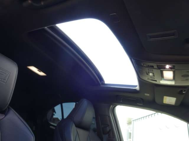 UX300h Fスポーツ