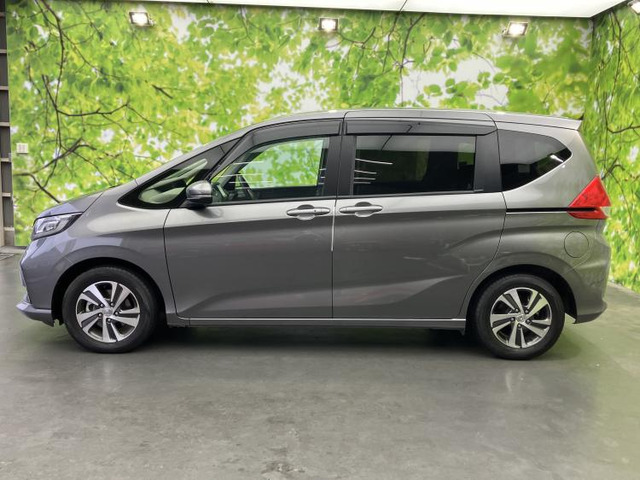 フリード1.5 ハイブリッド G