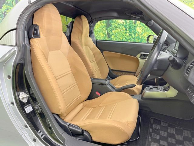 �^�]�ȃV�[�g���͎g�p�������Ȃ��A�ǍD�ȏ�ԂƂȂ��Ă��܂��B���J�Ɏg���Ă������Ƃ��悭�킩��܂��ˁB