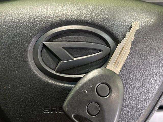 �y�L�[���X�z�������ꂽ�ꏊ����ł��{�^����Ńh�A�̊J���E�{�����ł���̂łƂ��Ă��֗�!�h�A�̌�������ɏ������邱�Ƃ�����܂����