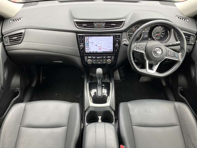 エクストレイル2.0 20Xi