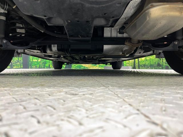 下回りがきれいなうちに、防錆加工の施工がオススメ。降雪地域はもちろん、沿岸部にお住いの方や、趣味でマリン・ウィンタースポーツをされる方にご好評いただいております。