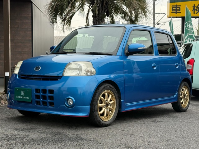 エッセカスタム