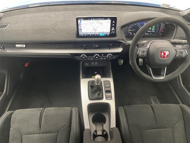 シビックタイプR2.0 レーシング ブラックパッケージ