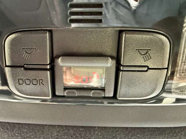 �C�ɂȂ邨�Ԃ�����܂�����E�̓d�b�ԍ����璼�ڂ��X�ɂ��₢���킹���������B�x�����@����ԗ����A��Ԃ܂łȂ�ł������������Ē����܂��B�X�^�b�t�ꓯ���A�����҂����Ă���܂��B