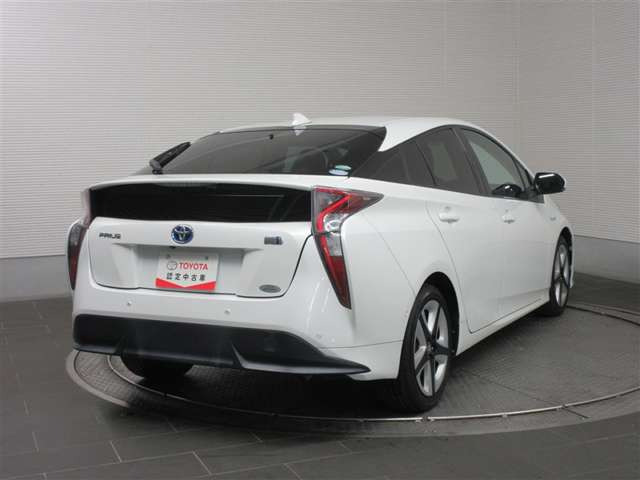 プリウス1.8 A ツーリングセレクション
