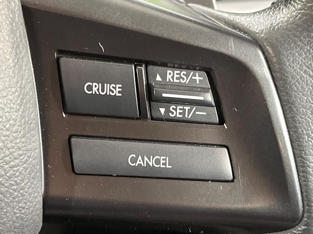 �y�N���[�Y�R���g���[���z�������H�����N���N���s�B�A�N�Z���𗣂��Ă���葬�x�ő��s���ł��A�������^�]���̕��S���y��!�����E�������ȒP�ȃX�C�b�`����Œ����ł��܂��B