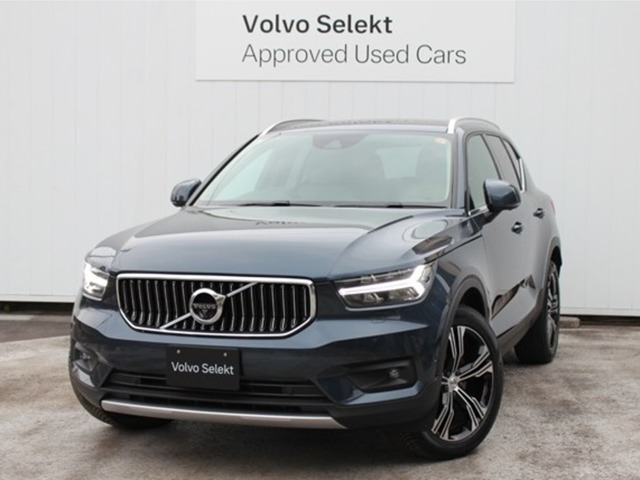 XC40B4 AWD インスクリプション 4WD