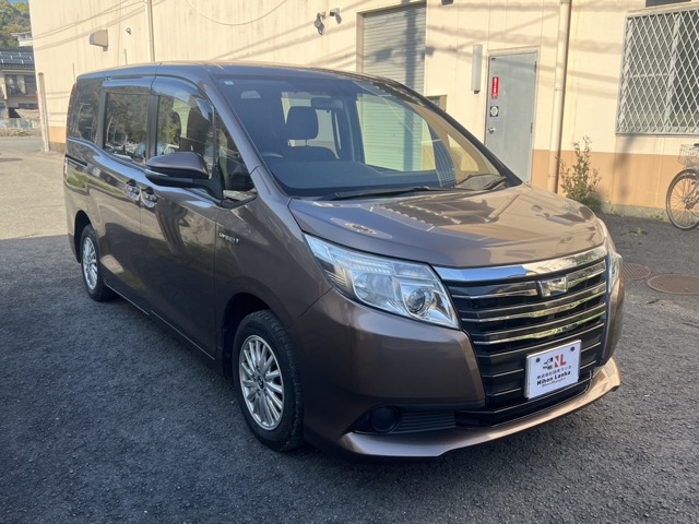 ノア1.8 ハイブリッド X