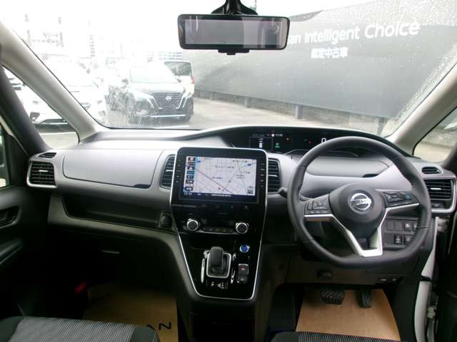 セレナ1.2 e-POWER ハイウェイスターV