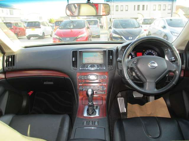 スカイライン3.7 370GT タイプSP