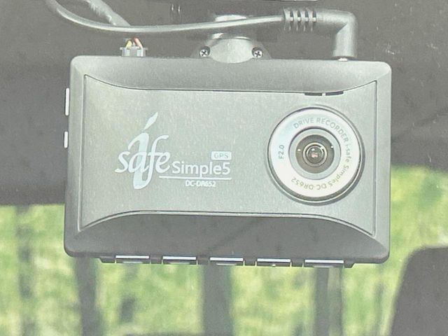 �y�h���C�u���R�[�_�[�z�h���C�u���R�[�_�[����!���s���͂������A������^�]�⎖�̂ɑ��������ہA�f���ŋL�^���A����̃��X�N�ɔ����܂��B���L�^�pSD�J�[�h�͂��q�l�����g�ł��������������K�v������܂��B