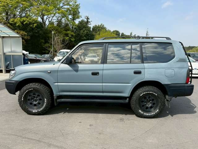 ���X�݌ɂ͊O���A�����N���[�j���O��ɓW�����A�����Ď��̏C�����̗L���A���[�^�[��������̗L������O�ҋ@�ւɂ�錟����S����{���Ă���܂��B�Ԍ��A�����A����h�������ЂőΉ��ł��܂��̂ł����S���������B