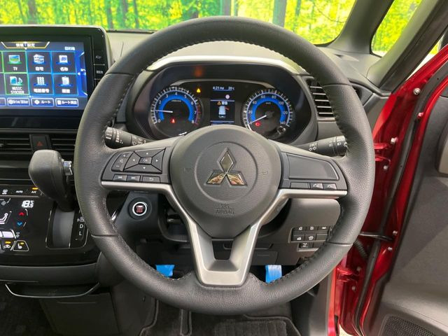 �y�O�He-Assist�z���s���ɑO���̎ԗ�����F�����A�Փ˂������Ȏ��͌x��ƃu���[�L�ŏՓˉ���Ɣ�Q�y�����A�V�X�g�B�����S�Ƀh���C�u�����y���݂��������܂��B