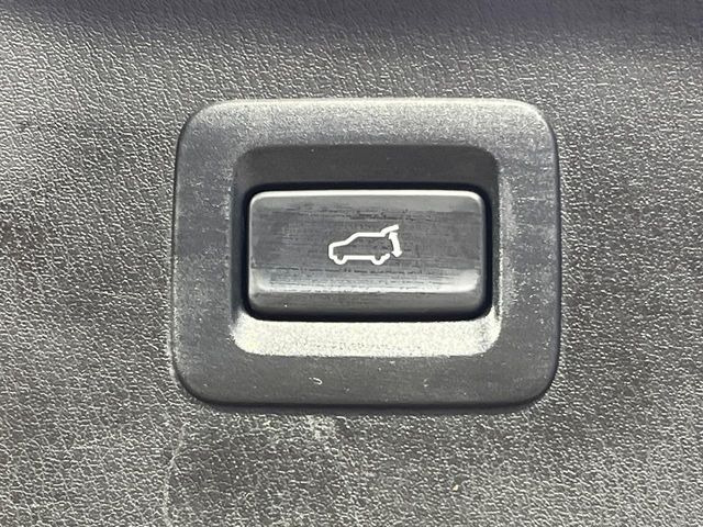 �y�p���[�o�b�N�h�A�z�X�}�[�g�L�[��^�]�Ȃ̃{�^�������������Ń��A�Q�[�g�������ŊJ���܂�!�ו��������Ă��鎞��A�����ʒu�ɂ���o�b�N�h�A��߂�ۂɕ֗��ȋ@�\�ł���