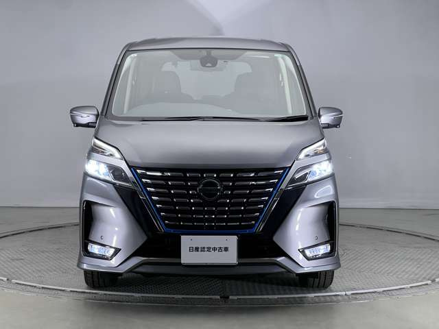 セレナ1.2 e-POWER ハイウェイスターV