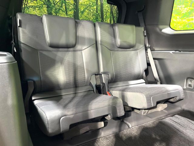 3��ڃV�[�g�͂�������ԗǍD����l�ł��������ƍ����Ē����܂��̂ŁA��l���ł̂��o���������N���N�ł��􂲉Ƒ��ŁA�C�̒m�ꂽ���ԂŁA�h���C�u�ɍs���̂��y���݂ł��ˁ�