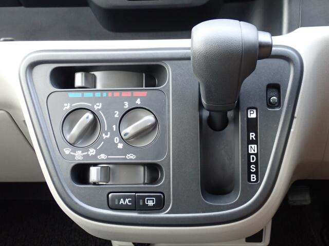 �V�t�g�ƃG�A�R���ł��B�_�C�������̃}�j���A���G�A�R���ɂȂ�܂��B�V���v���Ŏg���₷��!