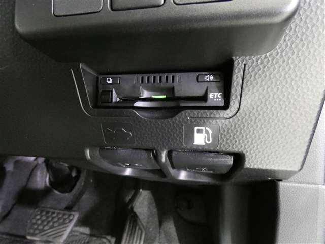 ルーミー1.0 カスタム G-T