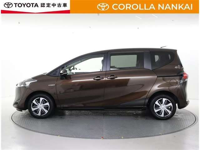 シエンタハイブリッド 1.5 G クエロ