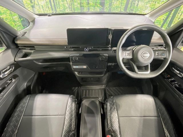 セレナ1.4 e-POWER ハイウェイスターV