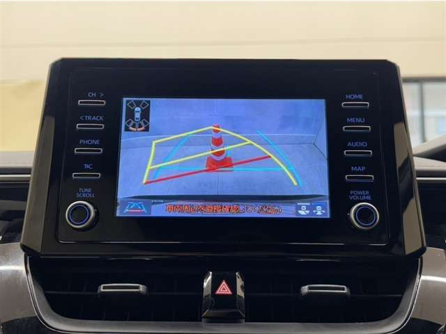 カローラツーリング1.8 ハイブリッド W×B