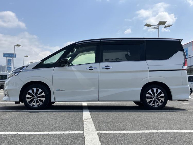 セレナ2.0 ハイウェイスター Vセレクション