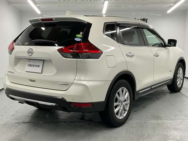 エクストレイル2.0 20X ハイブリッド