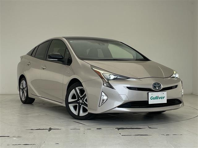 プリウス1.8 S セーフティ プラス ツートーン