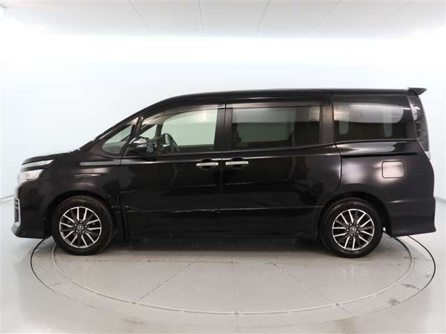 ヴォクシー2.0 ZS 煌