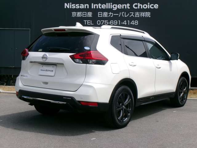 エクストレイル2.0 20Xi