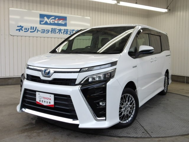 ヴォクシー1.8 ハイブリッド ZS